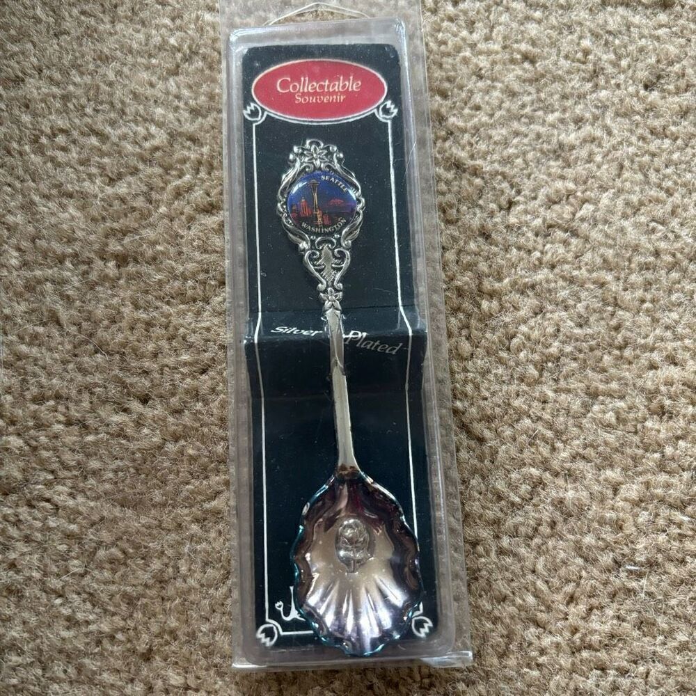 Seattle Space Needle Silver Plates Souvenir Spoon